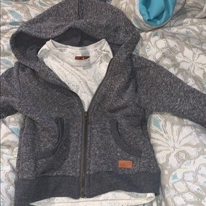 Short sleeve shirt and jacket set